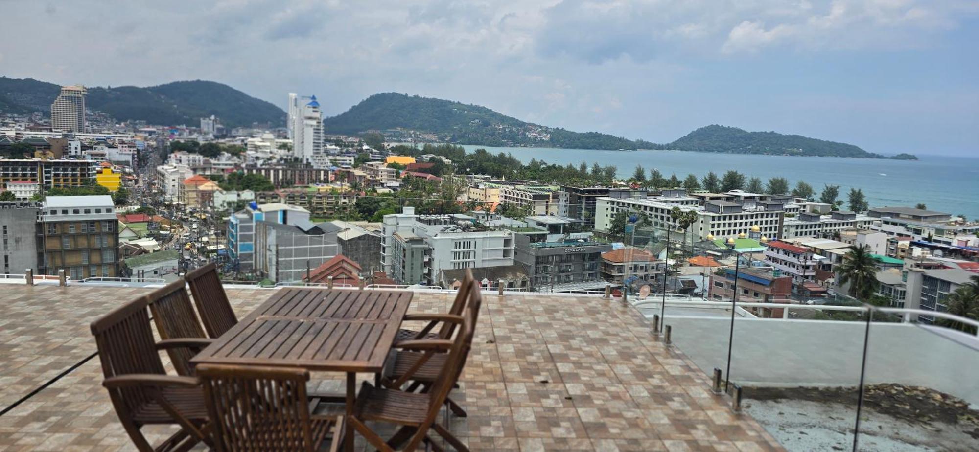 Andaman Seaview House Rooftop Villa Patong